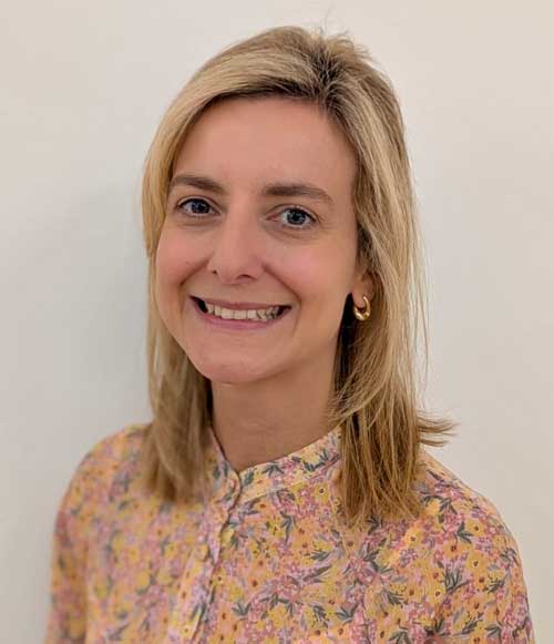 Dr Annabel Freeborough